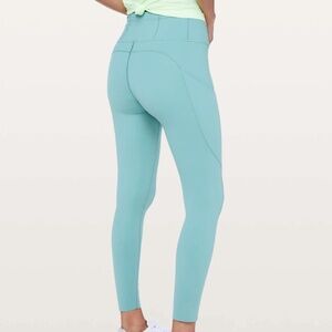 Lululemon Fast and Free High-Rise Leggings 25″ | Size 6